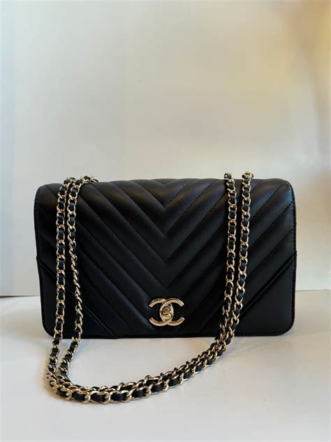 chanel statement flap